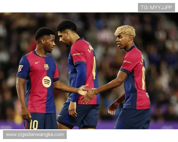 巴萨欧冠首轮大名单：法蒂回归，16岁小将吉列、托尼入选